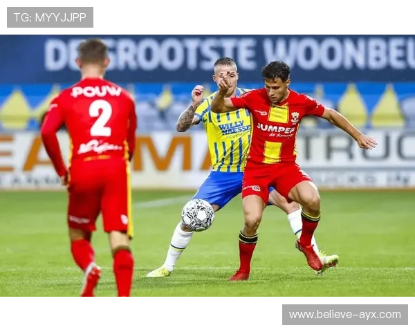 NBA焦点战再起波澜豪强对决引爆季后赛悬念东西部格局生变联盟风云