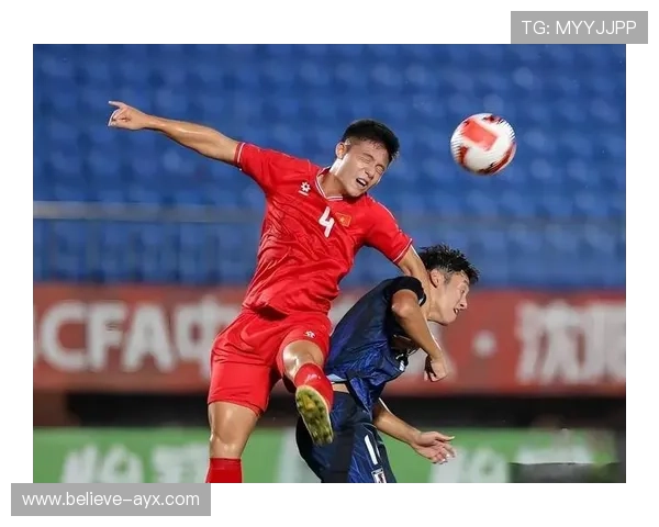 中国男足新帅首秀战平强敌联赛改革信号引发球迷热议与未来期待升