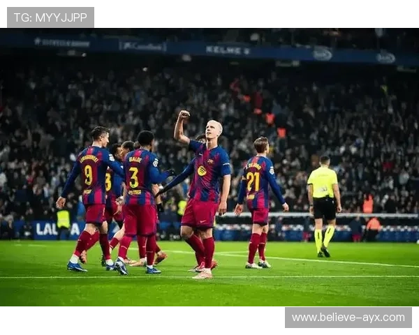 巴塞罗那俱乐部辉煌历程与球员风采全景解析 巴塞罗那俱乐部辉煌历程与球员风采全景解析