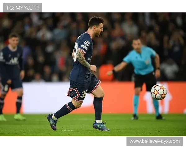 巴黎圣日耳曼逆转胜利引发争议梅西再创进球新纪录