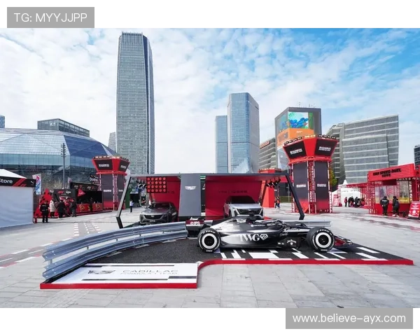 F1赛事最新动态：赛车手和车队战术变革引发赛季激烈竞争