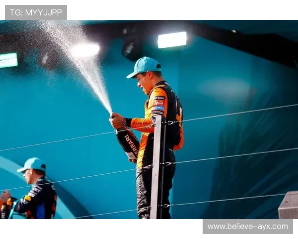 F1赛季最新动态解析各队表现与车手争冠形势