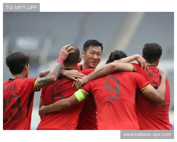 国足备战关键赛事，新阵容调整引发球迷热议